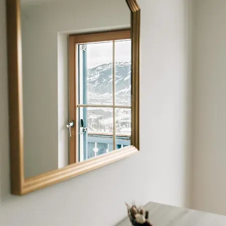 Chalet Charming With Sauna + Views!