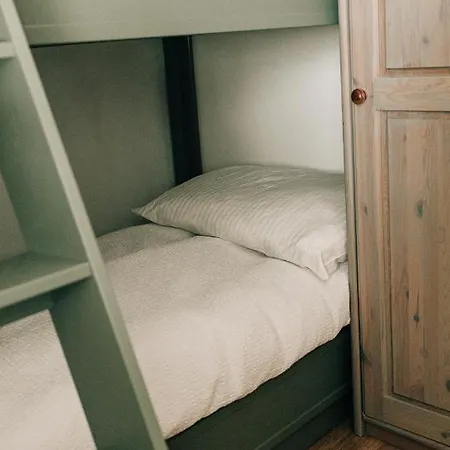 Charming With Sauna + Views! Chalet *