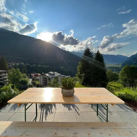 Chalet Charming With Sauna + Views! *